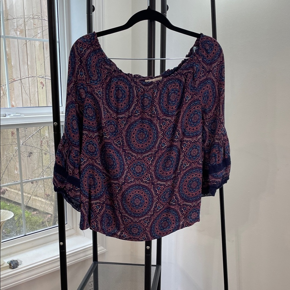 Solitaire Off the Shoulder Top in Blue and Purple Pattern